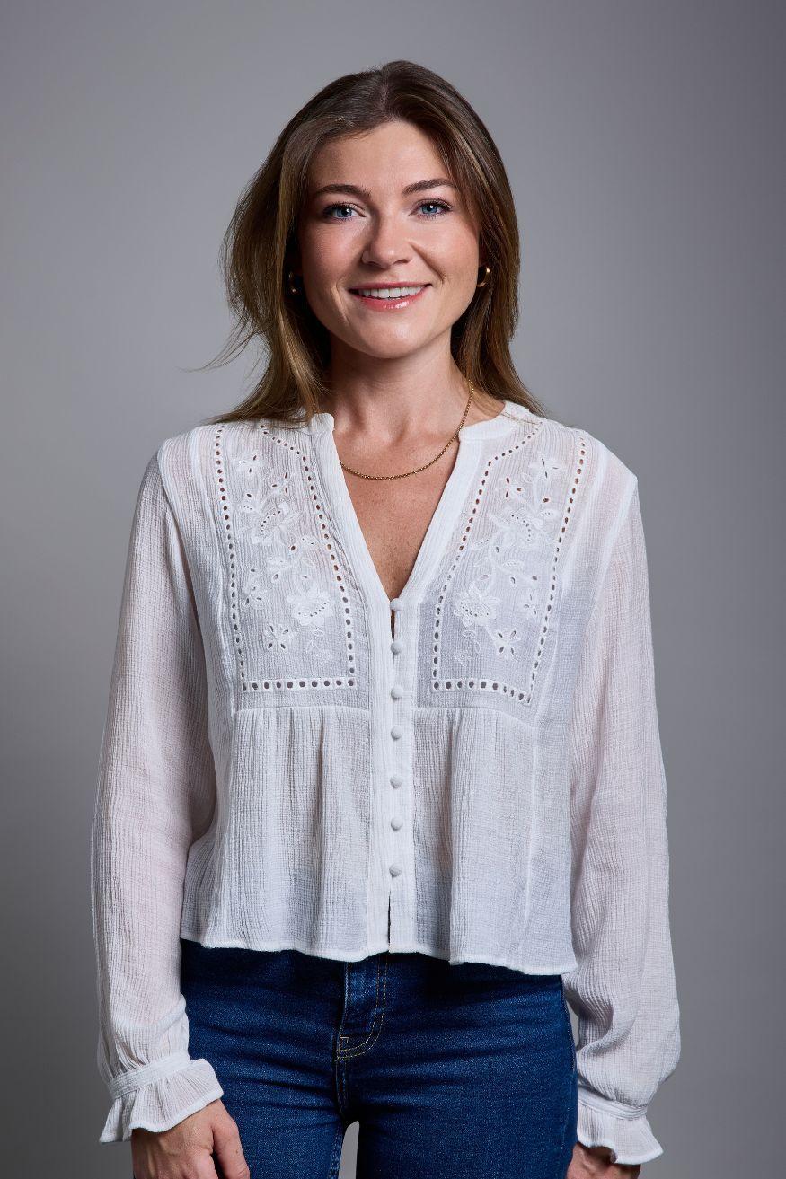 Josie Mowatt agent image