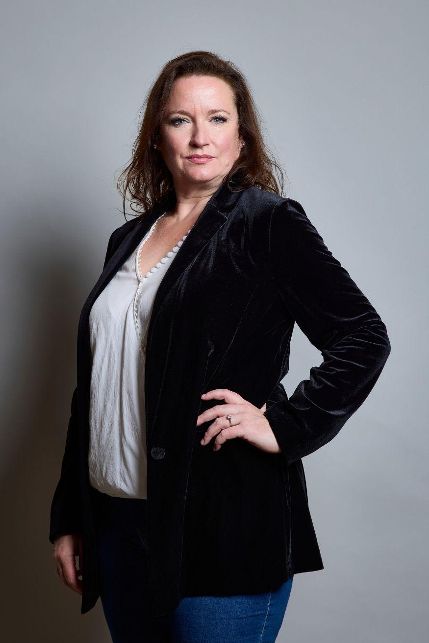 Heléna Barnett-Lonergan agent image