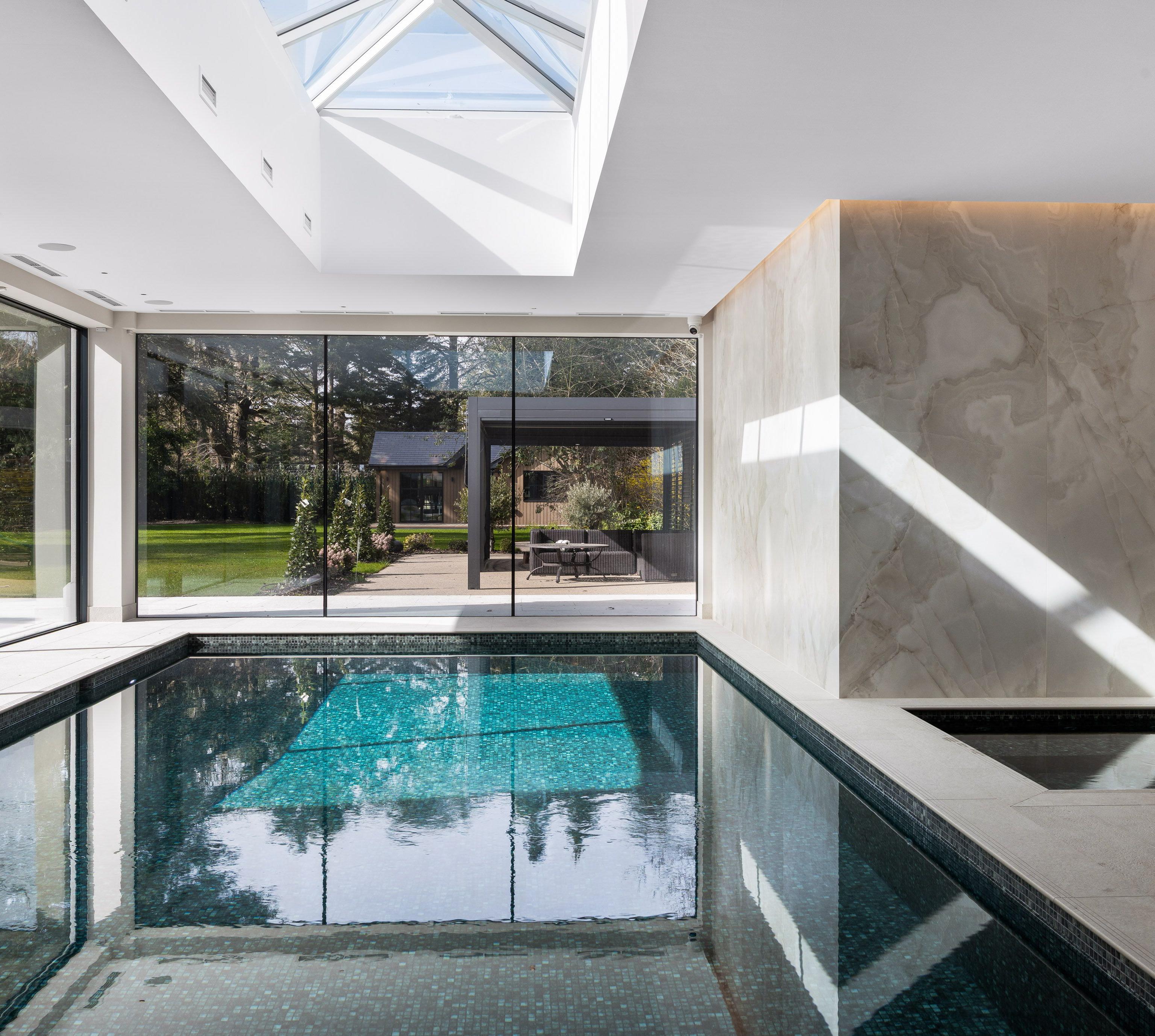 Luxury Swimming Pool Ideas image